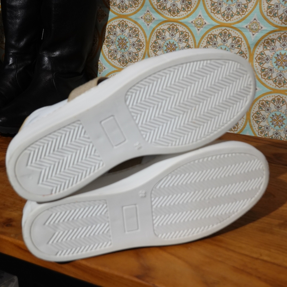 THE FLEXX White Leather Sneakers with Tan Elastic Crossing Bands, size 38 - Picture 7 of 8